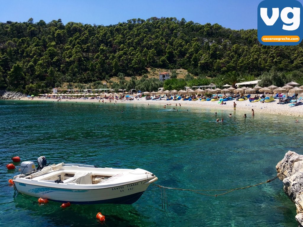 Spiaggia Di Leftos Gialos Vacanzegreche