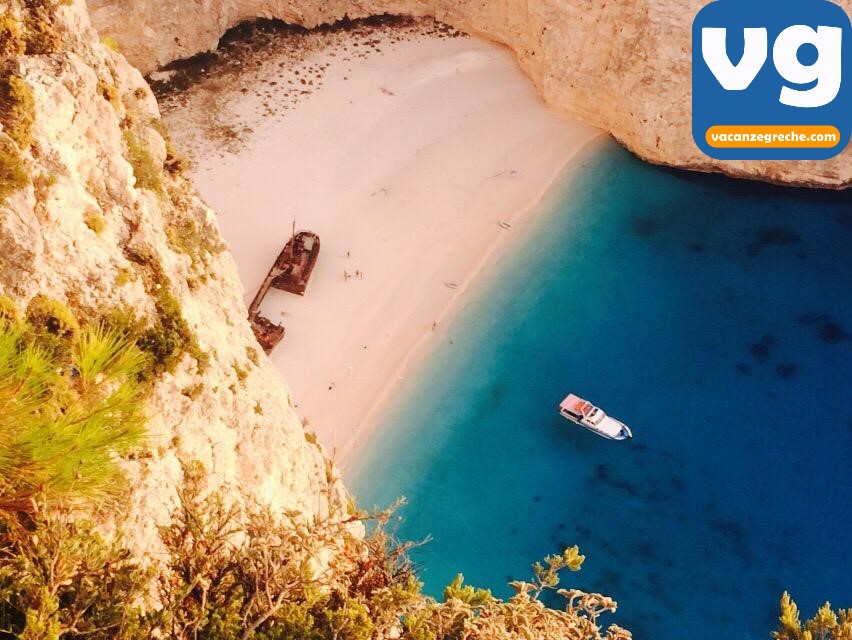 Spiaggia Di Navagio Zante Vacanzegreche