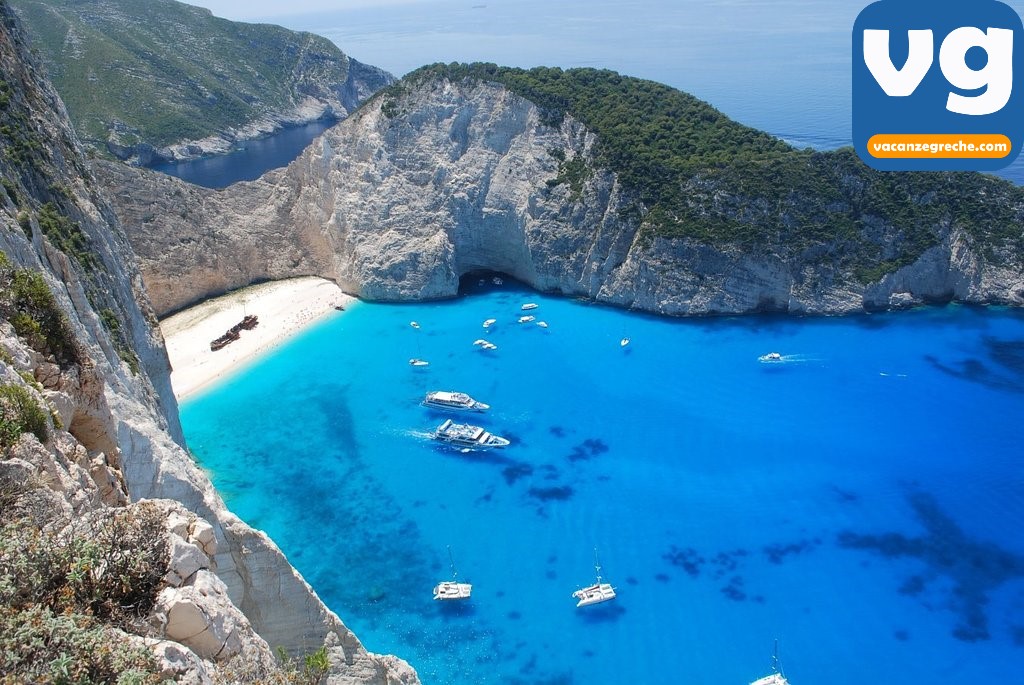 Spiaggia Di Navagio Zante Vacanzegreche