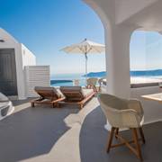 Chic Hotel Santorini