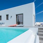 Azar Luxury Villas & Suites Imerovigli Santorini